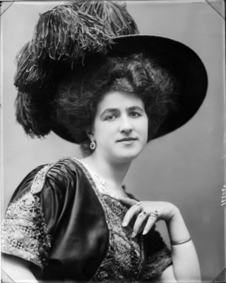 Erminia Bellati, in una foto di scena come Mina D'Orvella